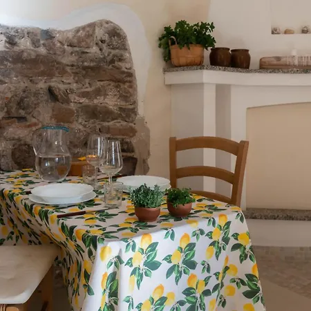 Apartment Il Casale Onifai- Piano Terra Onifai
