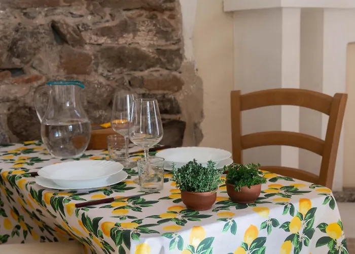Il Casale Onifai- Piano Terra Apartment *
