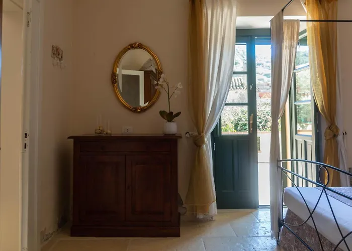 Apartment Il Casale Onifai- Piano Terra Onifai